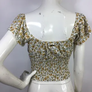 Billabong Smocked Floral Top Size L thumbnail 6