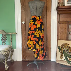 NWT Topshop Floral Asymmetrical Faux Wrap Midi Skirt Black Orange Size 10 💛🍄 thumbnail 5