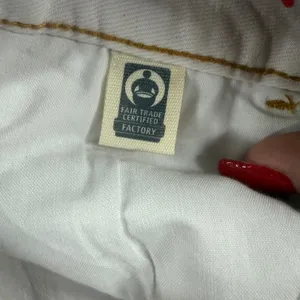Universal Thread Women Vintage Midi‎ Shorts Size 12/31 Raw Hem Distressed Light thumbnail 11
