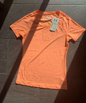 Under Armour Shirt thumbnail 1
