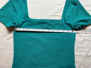 Aritzia Contour Square Neck Teal Top Short Sleeve Size Small thumbnail 6