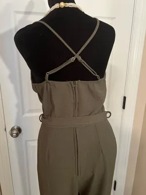 Green v neck jumpsuit thumbnail 4