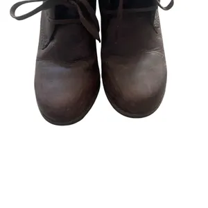 Clarks Indigo Women's‎ Size 8.5 M Brown Leather 3 Inch Heel Tie Ankle Booties thumbnail 3