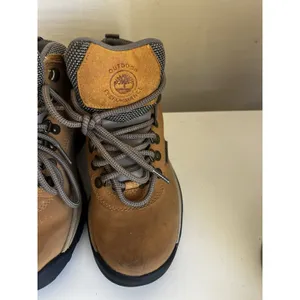 Timberland Hiking Boots Sz 6 Suede Rugged Waterproof Nature Outdoors Laceup Walk thumbnail 10
