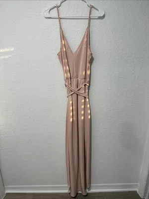 BCBGeneration *flawed* Sleeveless V-Neck Maxi Dress in Blush Pink Size Large thumbnail 2