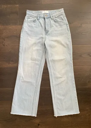 Vervet Salt Flats 90’s Vintage High Rise Straight Leg Jeans Light Wash Raw Hem thumbnail 1