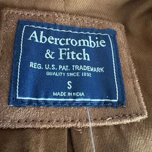 Abercrombie & Fitch Faux Suede Trucker Jacket Size S NWT thumbnail 5
