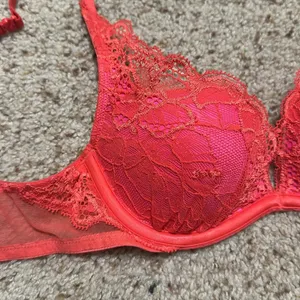 Victoria’s Secret Coral Plunge Push Up Bra thumbnail 3