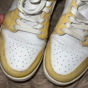Nike Air Jordan 1 Phat White Wolf Golden Swoosh High Cut Sneaker Size 8 thumbnail 7