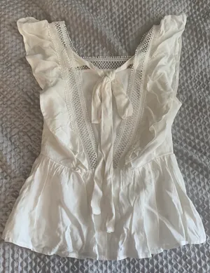 Francesca's White Tank Top thumbnail 4