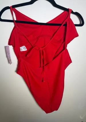Wild Fable Medium 8/10 Bright Red One-Piece Swimsuit NWT thumbnail 1