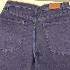 Express Cropped Straight High Rise stretch 10 jeans thumbnail 4