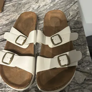 Aeropostale White Sandals with Buckles thumbnail 2