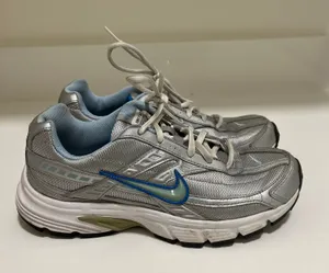 Nike Initiator Shoes Size‎ 8 thumbnail 1