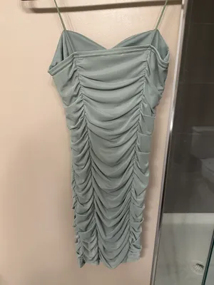 Forever 21 Green Ruched Mini Dress thumbnail 3