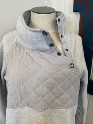 Abercrombie & Fitch GraySherpa Pullover with snap closure Sz S thumbnail 3