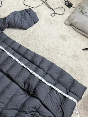 Uniqlo Women’s Ultra Light Down Long Coat Hooded in Black L thumbnail 13