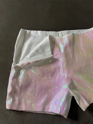 Women’s Iridescent White Sequin Shorts Suit Set Party Festival Size L NWT thumbnail 14