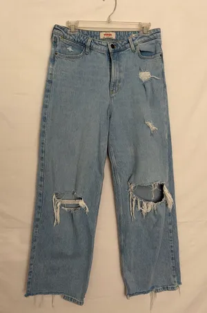 Wrangler Women Light Wash Distressed Mid Rise Loose Straight Sz 6 28x30(A876) thumbnail 1