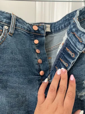 We The Free Size 29 High Rise Distressed Raw Hem Denim Shorts thumbnail 4
