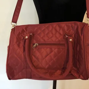 Quilted Burgundy Women’s Carryall Shoulder Bag thumbnail 1