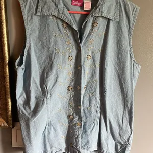 Free People Women’s top thumbnail 1