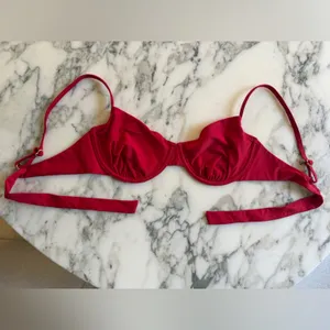 NWOT Quince Women's Italian Demi Bikini Top Red Size L thumbnail 7
