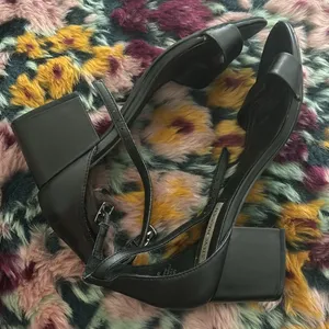 Steve Madden Black Leather Block Heel Sandals thumbnail 7