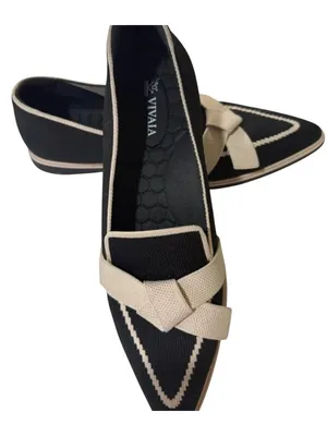 Vivaia ValentinaFlats Size US 10 Water Resistant Black & Ivory thumbnail 3