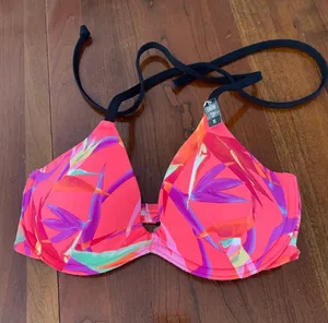 PINK - Victoria's Secret Swim Top thumbnail 1