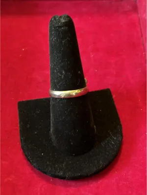 Vintage style Silver Tone Black Onyx Style Beaded Halo Cocktail Statement Ring thumbnail 3