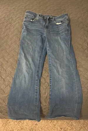 Flare Jeans thumbnail 1