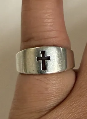 James Avery Sterling Silver Open Cross Ring Size 7 thumbnail 1