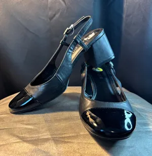 Madden Girl Womens Black Cap Toe Slingback Block Heel Pumps Size 9.5 thumbnail 1
