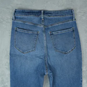 Old Navy Higher High-Rise Flare Jeans Women 6 Distressed Mary Kate Boho Retro‎ thumbnail 4