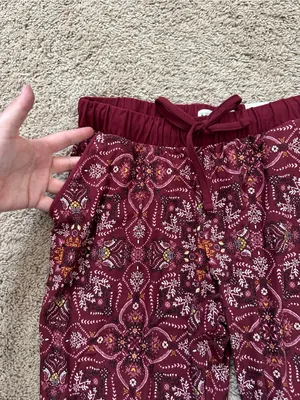 Mudd Burgundy Paisley Print Juniors Sueded Jersey Joggers Size M thumbnail 4
