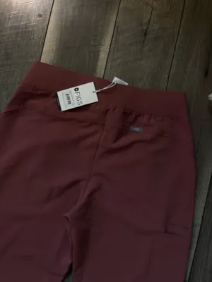 FIGS Scrub Pants Jogger thumbnail 3