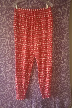 PINK Victoria's Secret Christmas tree, dog 'pink' all over pj pajamas pants in red and white size medium. thumbnail 2