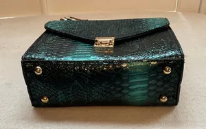 Crossbody Green thumbnail 1