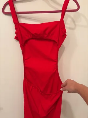 Pretty Little Thing Red Open Back Maxi Dress thumbnail 4
