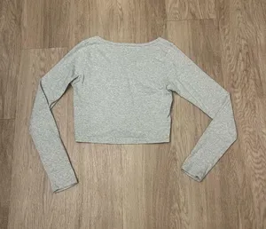 brandy melville shirt thumbnail 2