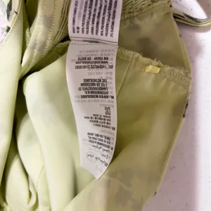 Abercrombie Women Cottage Floral Top XS Lime Green‎ Ruched Smocked Handkerchief thumbnail 6