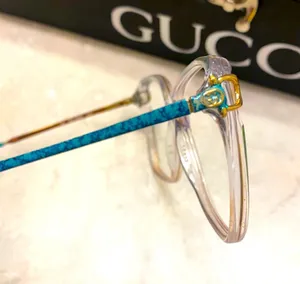 Gucci Eyeglasses thumbnail 10
