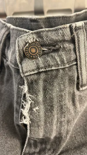 Levi's 501 Denim Shorts thumbnail 4
