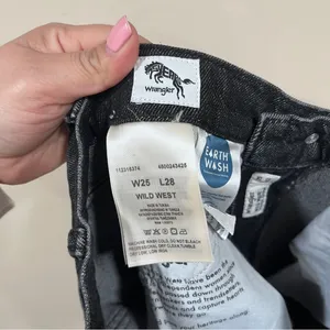 WRANGLER WILD WEST STRAIGHT JEAN IN WASHED BLACK 25X28 western thumbnail 11