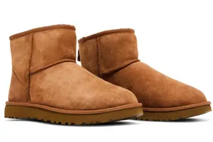 UGG Classic Mini II Chestnut Ankle Boot Women’s 7 NIB thumbnail 4
