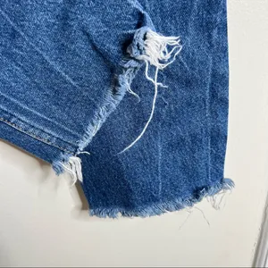 Abercrombie & Fitch Mom Jean 26/2R Frayed Raw Hem Distressed thumbnail 6