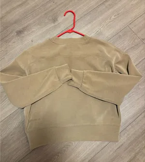 Lululemon Softstreme Crew thumbnail 2