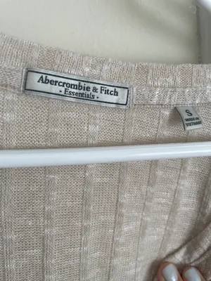 Abercrombie Long Sleeve thumbnail 3