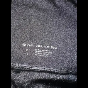 Aerie Black Leggings size Medium thumbnail 5
